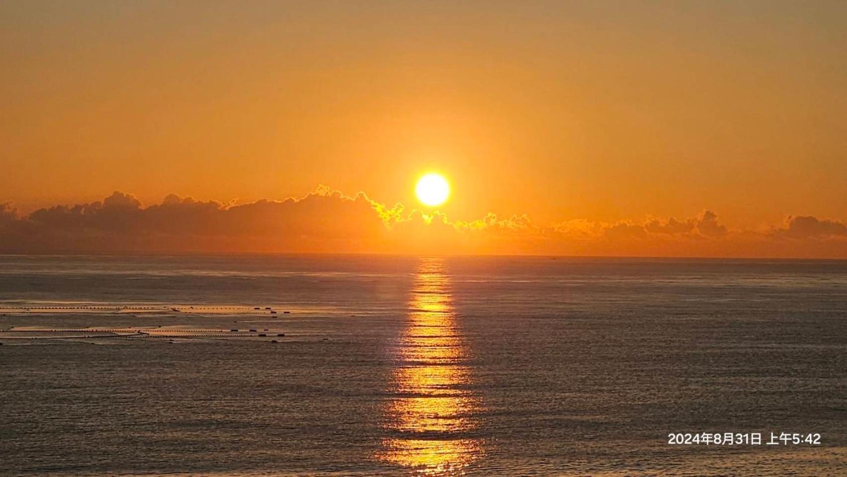 七星潭燈塔海景民宿 Dahan Esterno foto